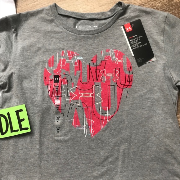 🛍NWT Under Armour Cropped Style TShirts - Picture 2 of 5
